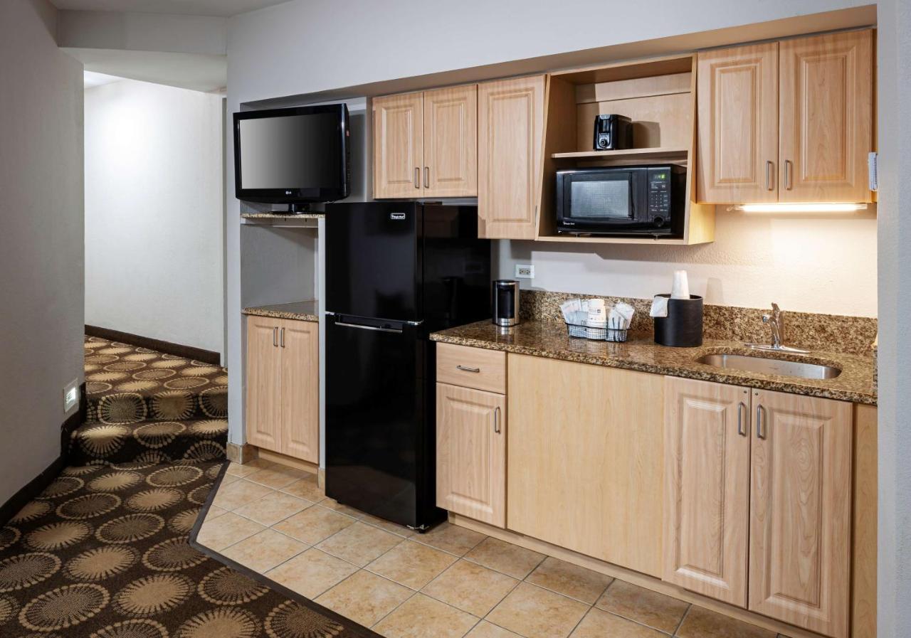 Best Western New Smyrna Beach Hotel & Suites Εξωτερικό φωτογραφία